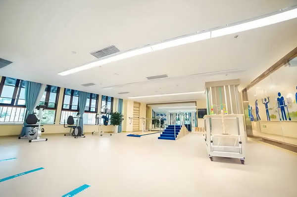 深圳积分入户的基本条件_重绘仙侠世界《凡人修仙传》开播 重绘仙侠世现在幕似乎是弹